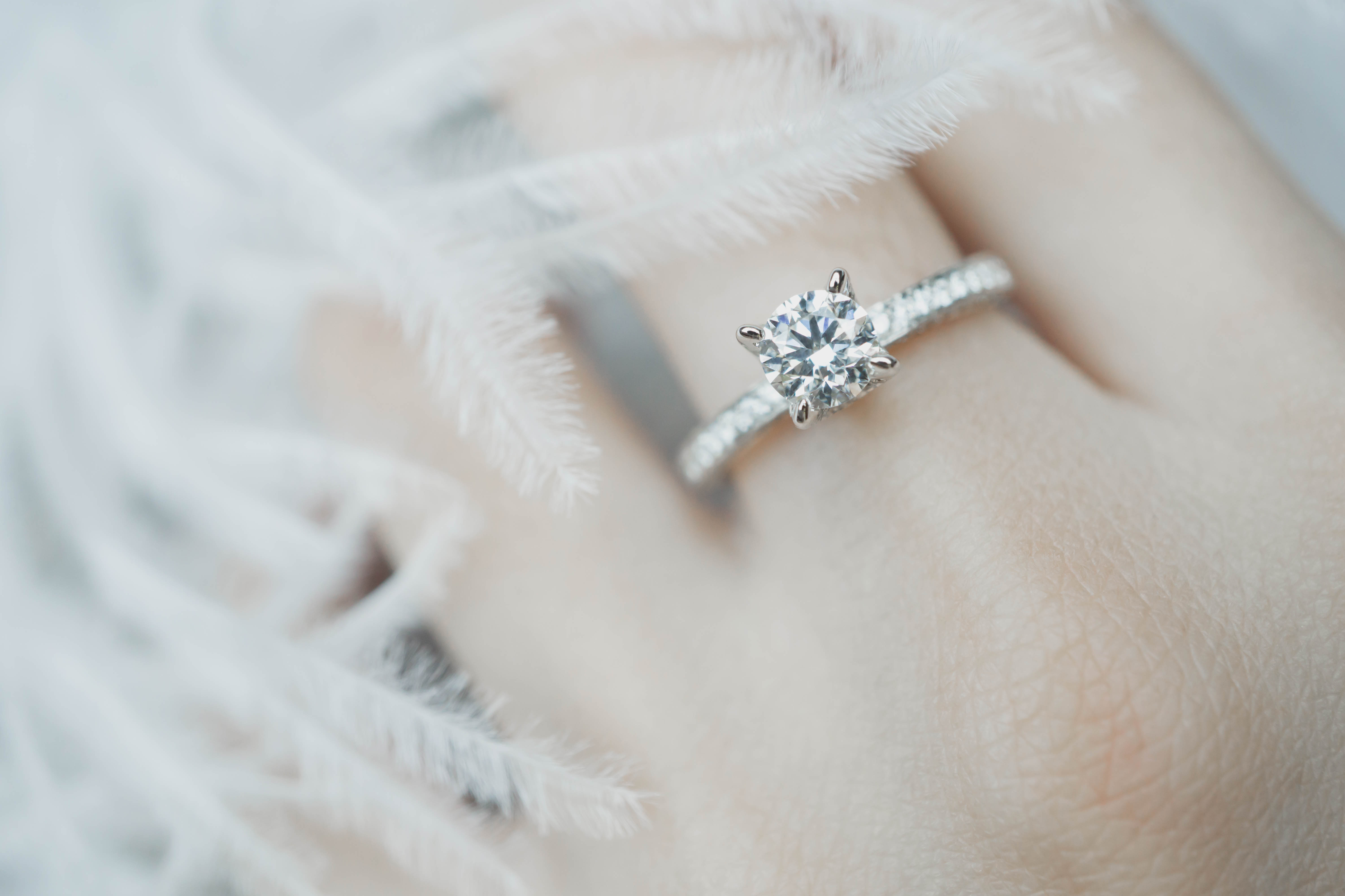 Home Carat Girl Diamond Rings